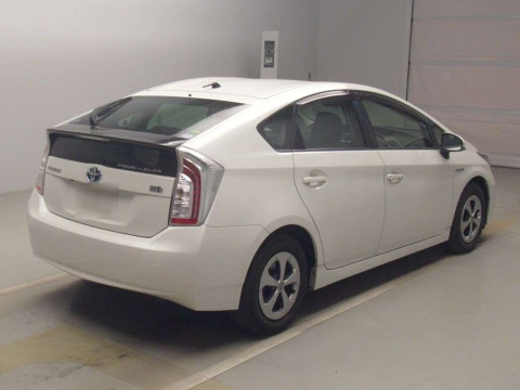 2014 Toyota Prius ZVW30[1]