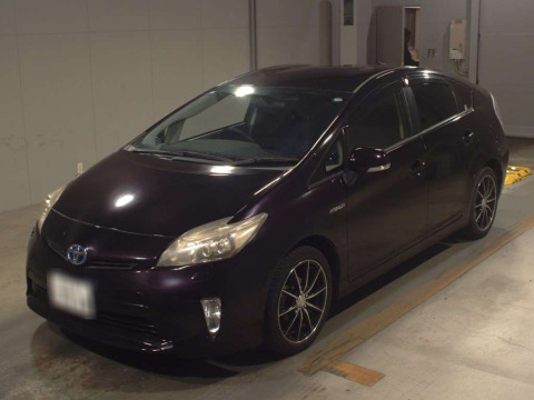 2013 Toyota Prius ZVW30[0]