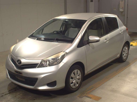 2013 Toyota Vitz KSP130[0]