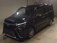 2018 Toyota Voxy