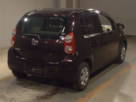 2011 Toyota Passo KGC30[1]