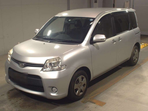 2011 Toyota Sienta NCP81G[0]