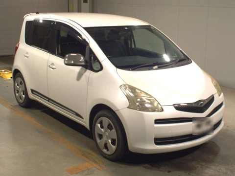 2006 Toyota Ractis NCP100[2]