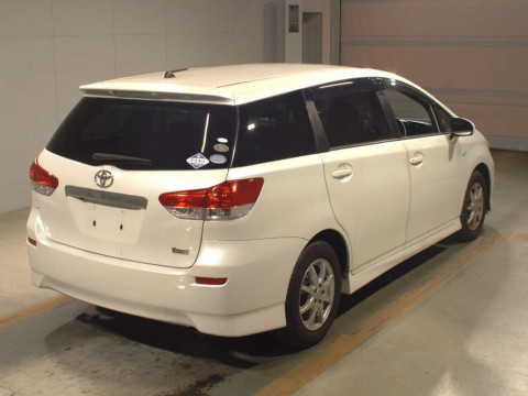 2010 Toyota Wish ZGE20G[1]