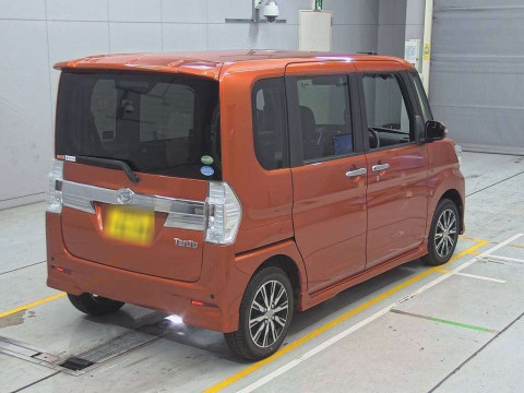 2015 Daihatsu Tanto LA600S[1]