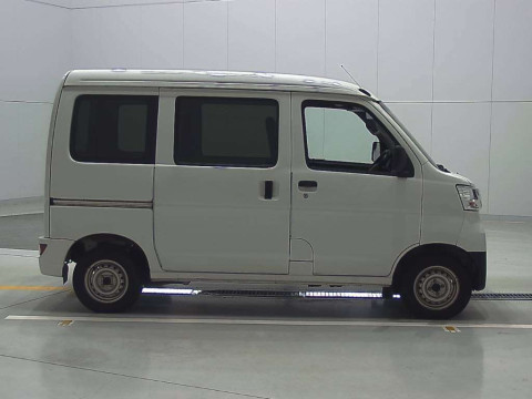 2019 Daihatsu Hijet Cargo S321V[2]