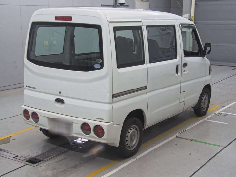 2010 Mitsubishi Minicab Van U61V[1]