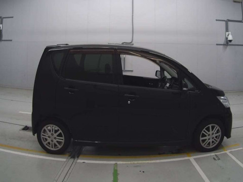 2009 Daihatsu Move L175S[2]