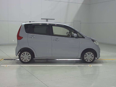 2016 Nissan DAYZ B21W[2]