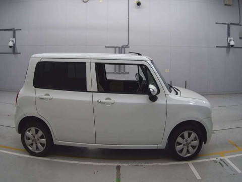 2009 Suzuki ALTO Lapin HE22S[2]