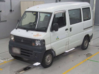 2008 Mitsubishi Minicab Van