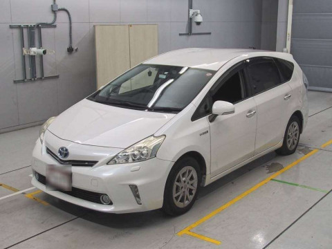 2014 Toyota Prius alpha ZVW40W[0]