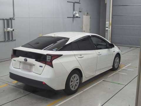 2019 Toyota Prius ZVW51[1]