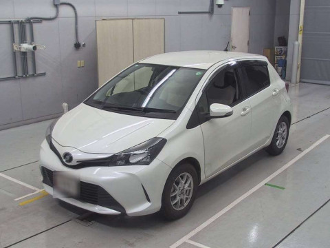 2016 Toyota Vitz NSP130[0]