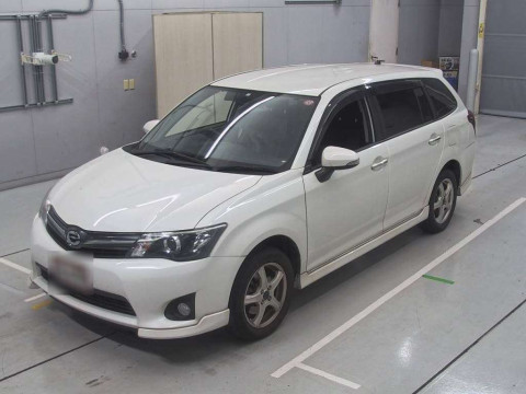 2014 Toyota Corolla Fielder NZE164G[0]