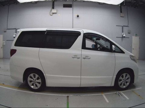 2011 Toyota Alphard ANH20W[2]