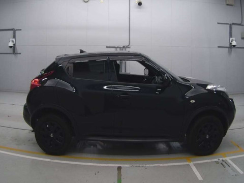 2013 Nissan JUKE YF15[2]