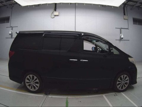 2011 Toyota Alphard GGH20W[2]