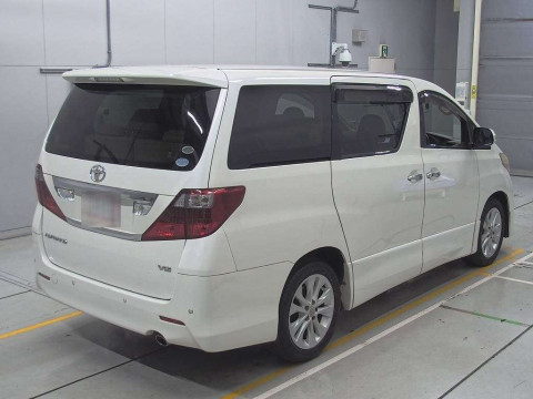 2011 Toyota Alphard GGH25W[1]