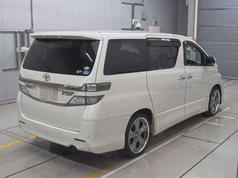 2011 Toyota Vellfire ANH20W[1]