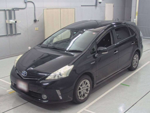 2014 Toyota Prius alpha ZVW41W[0]