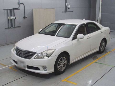 2012 Toyota Crown GRS200[0]