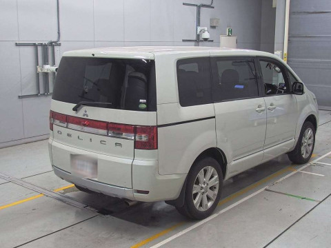 2014 Mitsubishi Delica D5 CV1W[1]