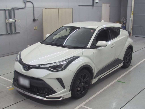 2020 Toyota C-HR ZYX11[0]