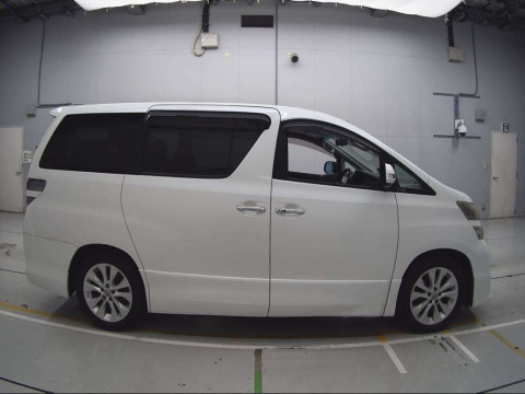 2010 Toyota Vellfire ANH20W[2]