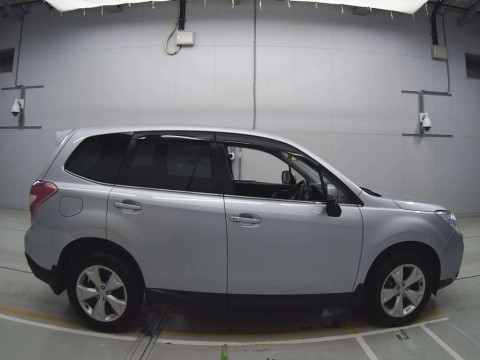 2013 Subaru Forester SJ5[2]