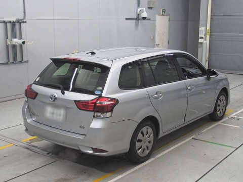 2015 Toyota Corolla Fielder NKE165G[1]