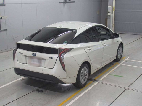 2018 Toyota Prius ZVW50[1]