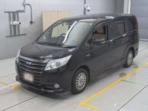 2014 Toyota Noah ZWR80G[0]