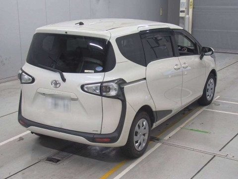 2016 Toyota Sienta NCP175G[1]