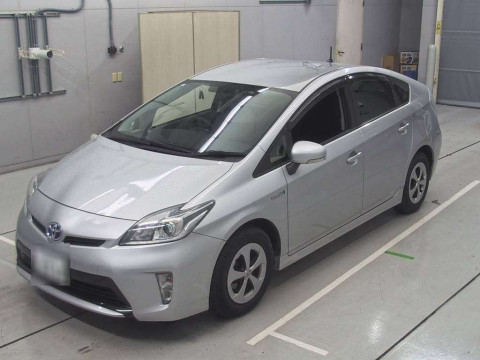 2013 Toyota Prius ZVW30[0]