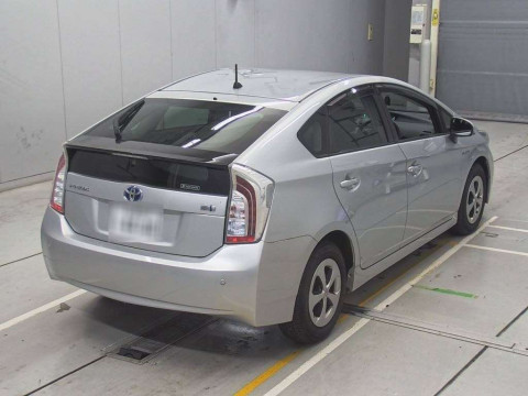 2013 Toyota Prius ZVW30[1]