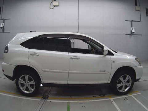 2010 Toyota Harrier Hybrid MHU38W[2]