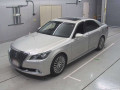 2013 Toyota Crown Majesta