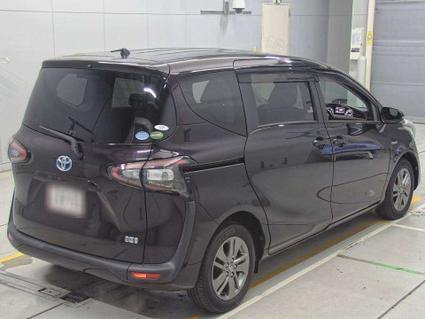 2017 Toyota Sienta NHP170G[1]