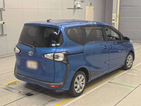 2016 Toyota Sienta NSP170G[1]