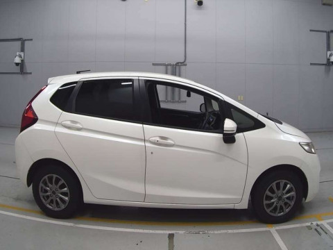 2014 Honda Fit GK3[2]