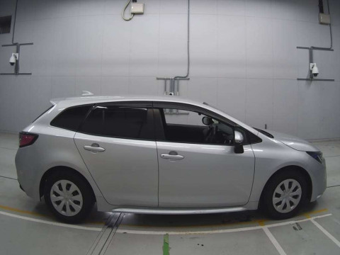 2021 Toyota Corolla Touring Wagon ZWE211W[2]