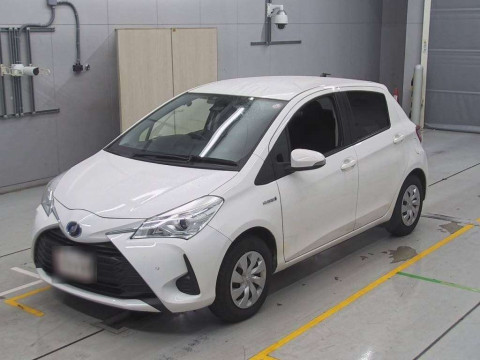 2019 Toyota Vitz NHP130[0]