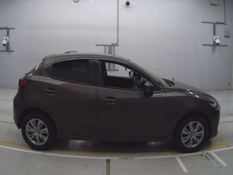 2021 Mazda Mazda2 DJLFS[2]