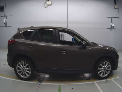 2016 Mazda CX-5 KE2AW[2]