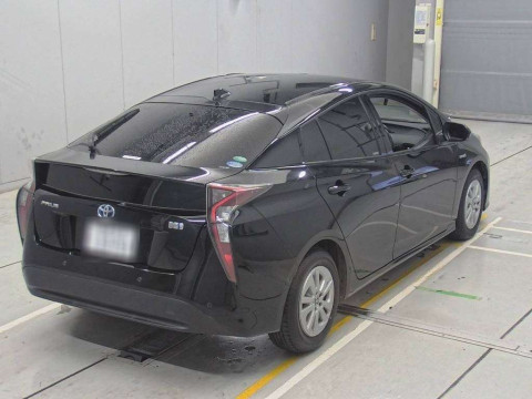 2018 Toyota Prius ZVW50[1]