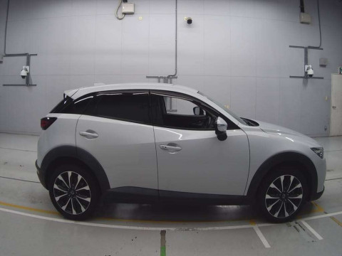 2018 Mazda CX-3 DKEFW[2]