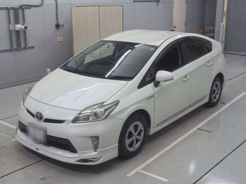 2013 Toyota Prius ZVW30[0]