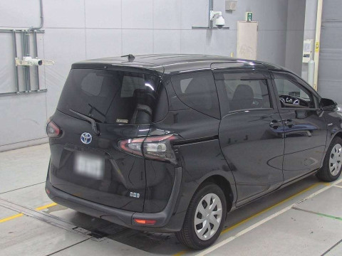 2016 Toyota Sienta NHP170G[1]