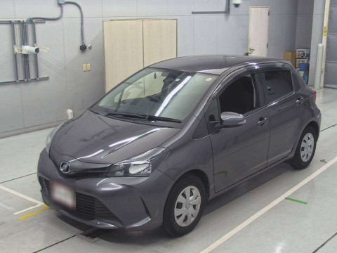 2015 Toyota Vitz NSP130[0]